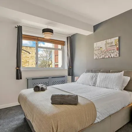 Lovely 3-Bed Clapham Common London Exterior photo