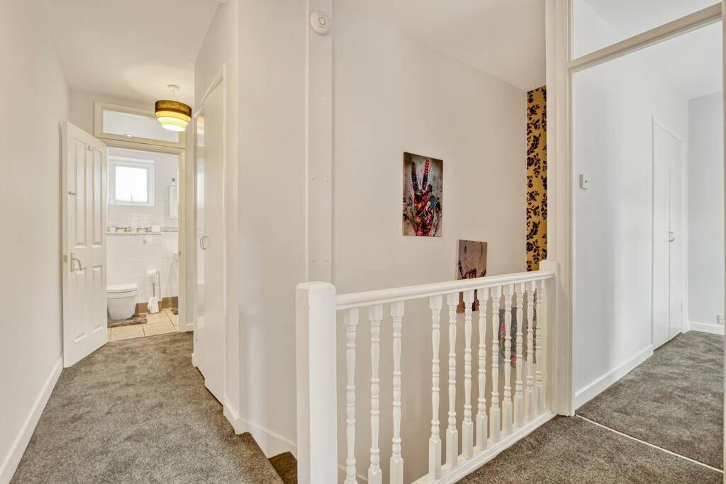 Lovely 3-bed Clapham Common Londen